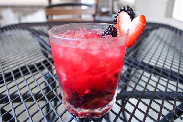 Rolandos valentines cocktail