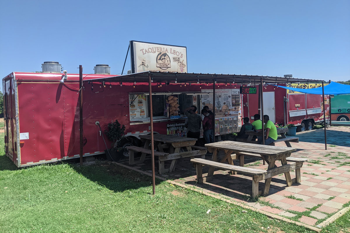 taqueria leos food truck lake fayetteville ar