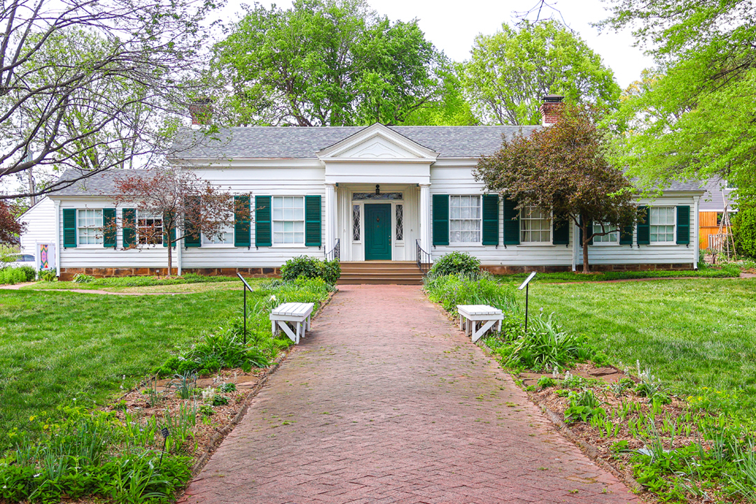 Headquarters House Fayetteville Arkansas